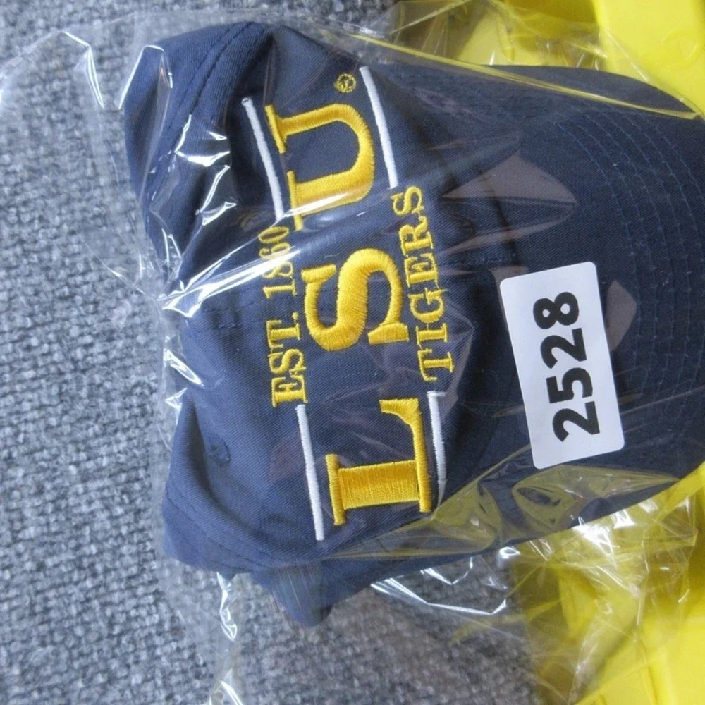 VINTAGE LSU Tigers Hat‎ Cap Snap Back Mens One Size Blue Split Bar The Game 90s